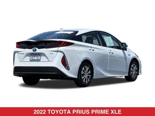 Wind Chill Pearl 2022 Toyota Prius Prime XLE