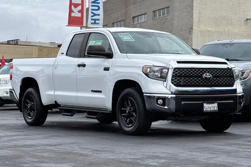 2020 Toyota Tundra SR5