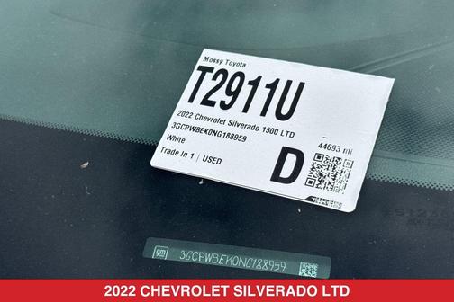 Summit White 2022 Chevrolet Silverado 1500 Limited Custom