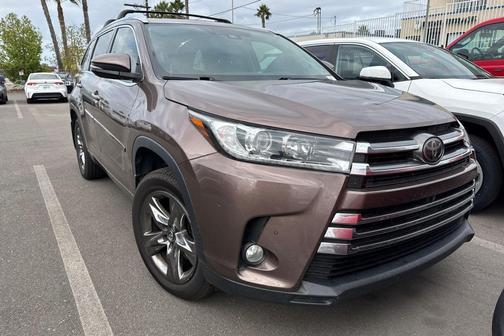2017 Toyota Highlander Limited Platinum