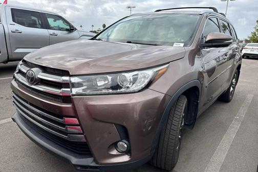 2017 Toyota Highlander Limited Platinum