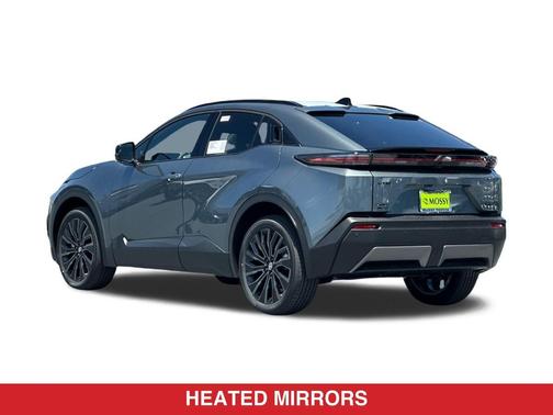 Overcast 2026 Toyota C-HR XSE