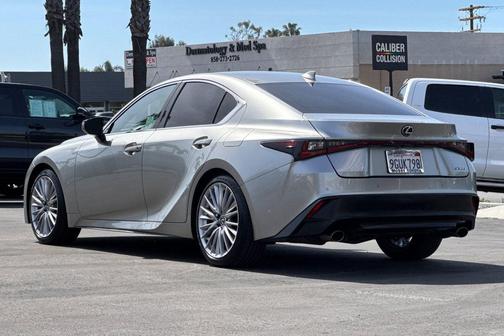 2023 Lexus IS 300 Base