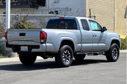 2019 Toyota Tacoma SR