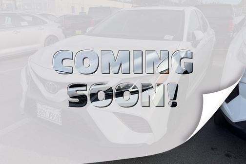 2020 Toyota Camry SE