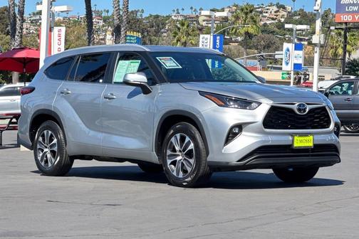 2023 Toyota Highlander XLE