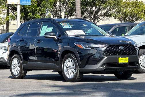 2022 Toyota Corolla Cross LE