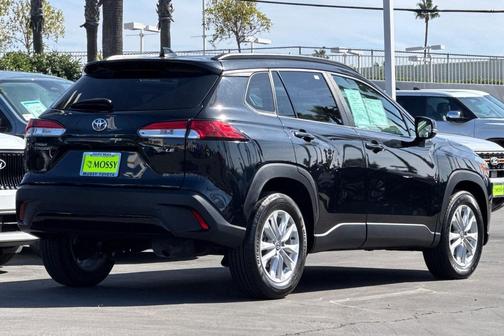 2022 Toyota Corolla Cross LE