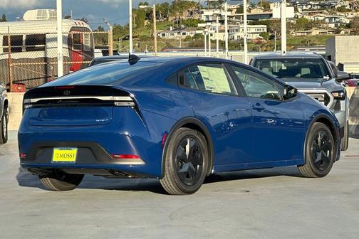 2026 Toyota Prius Plug-In Hybrid SE