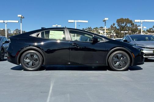 2026 Toyota Prius Plug-In Hybrid 