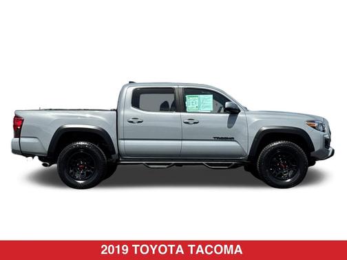Cement 2019 Toyota Tacoma TRD Off Road