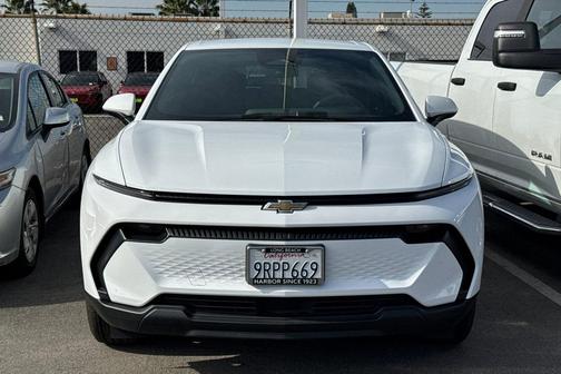 2025 Chevrolet Equinox EV LT