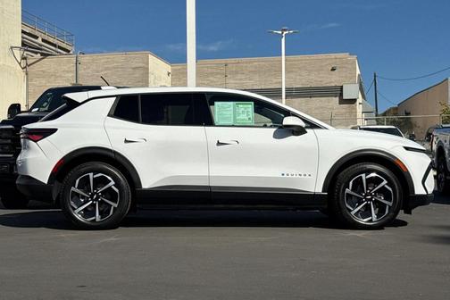 2025 Chevrolet Equinox EV LT