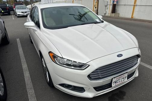 2015 Ford Fusion SE
