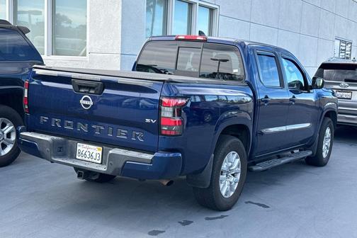 2022 Nissan Frontier SV