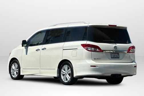 White Pearl 2014 Nissan Quest LE