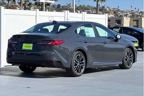 2025 Toyota Camry XLE