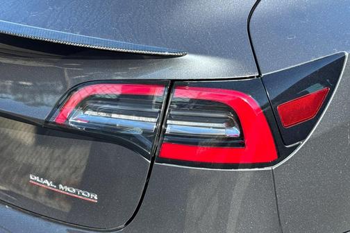 2021 Tesla Model 3 Performance