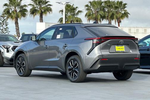 2026 Toyota bZ XLE Plus