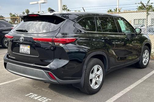 2021 Toyota Highlander L