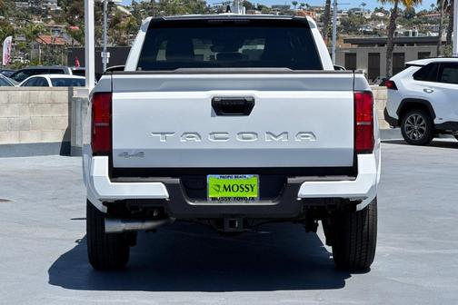 2025 Toyota Tacoma SR5