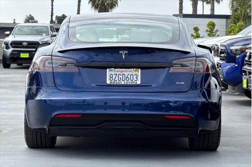 2022 Tesla Model S Plaid