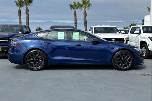 2022 Tesla Model S Plaid