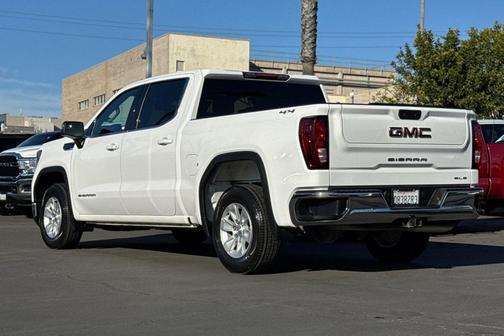 2024 GMC Sierra 1500 SLE