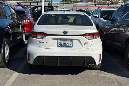 2025 Toyota Corolla Hybrid SE