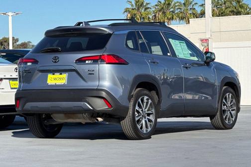 2023 Toyota Corolla Cross XLE