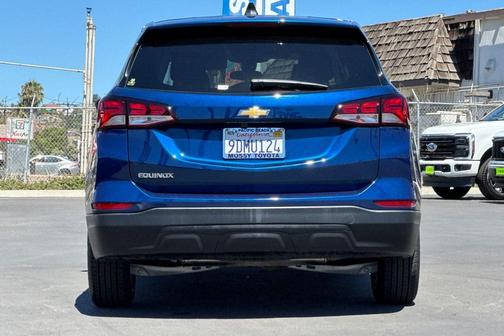 2022 Chevrolet Equinox LS