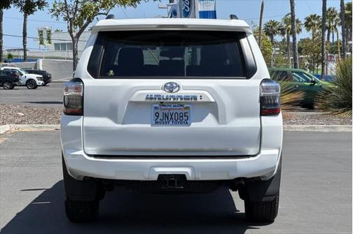 2024 Toyota 4Runner SR5