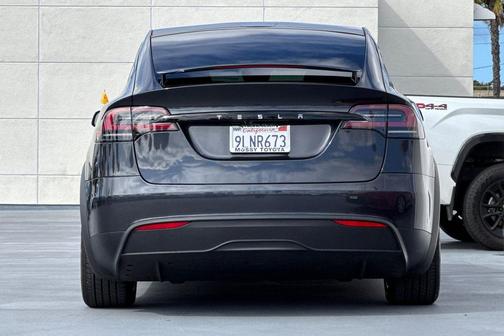 2024 Tesla Model X Long Range