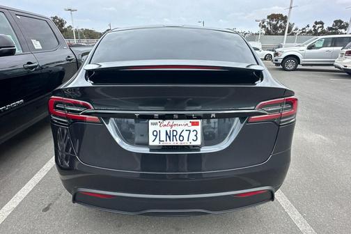 2024 Tesla Model X Long Range