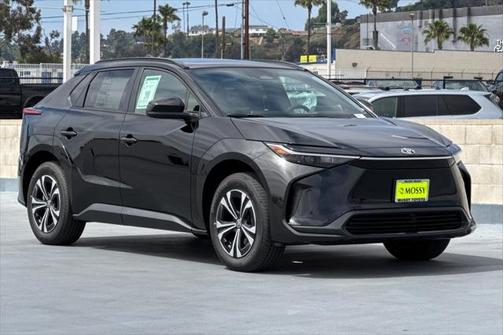 2025 Toyota bZ4X XLE