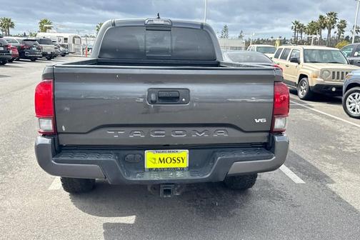 2019 Toyota Tacoma TRD Sport