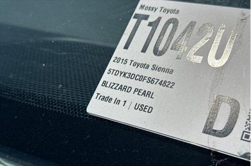 2015 Toyota Sienna XLE