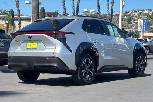 2024 Toyota bZ4X XLE
