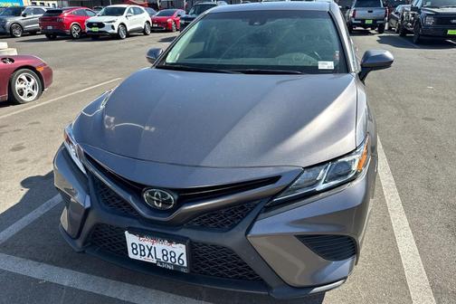 2018 Toyota Camry SE