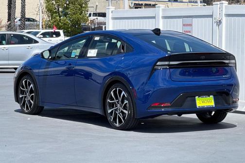 2026 Toyota Prius Plug-In Hybrid 