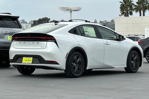 2026 Toyota Prius LE