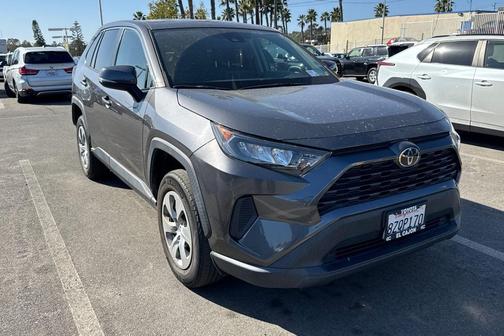 2022 Toyota RAV4 LE