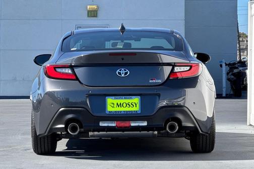 2025 Toyota GR86 Base