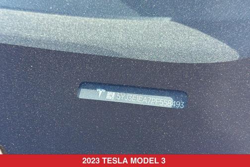 Midnight Silver Metallic 2023 Tesla Model 3 Standard Range