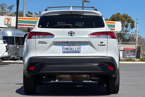 2024 Toyota Corolla Hybrid SE