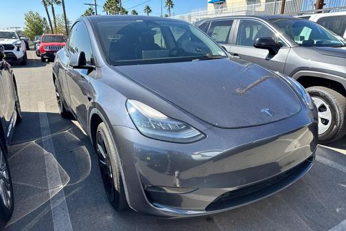 2021 Tesla Model Y Standard Range Rear-Wheel Drive