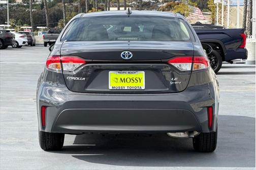 2025 Toyota Corolla Hybrid LE