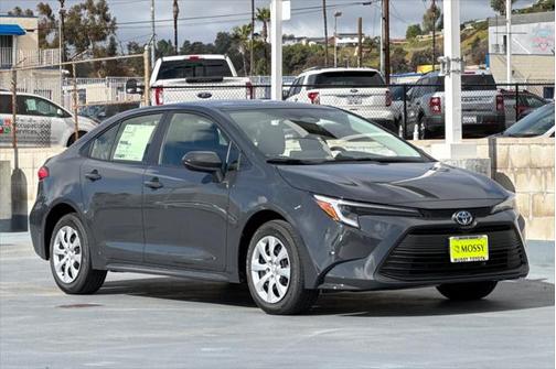 2025 Toyota Corolla Hybrid LE