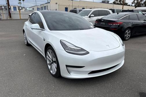2020 Tesla Model 3 Performance