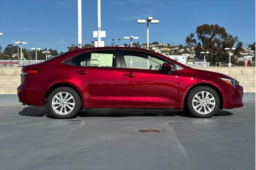 2025 Toyota Corolla Hybrid LE